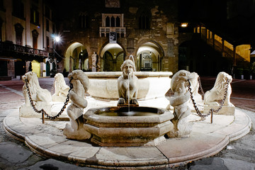 Contarini Fountain - Bergamo