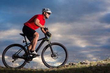 Mountain Bike cyclist riding single track