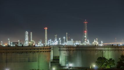 Obraz premium oil refinery industry