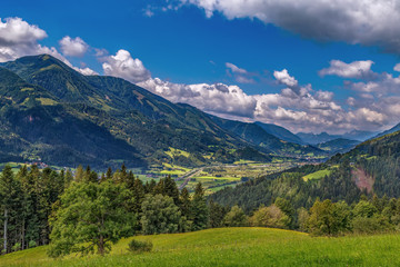 Fototapeta na wymiar View of valley, Austria