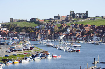 Whitby upper harbour and abbey ruins