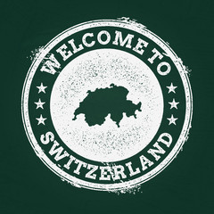 Naklejka premium White chalk texture retro stamp with Swiss Confederation map on a green blackboard. Grunge rubber seal with country outlines, vector illustration.