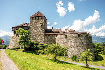 Landscape view on Vaduz castle in the capital of Liechtenstein. - obrazy, fototapety, plakaty