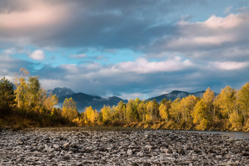 Herbststimmung am Isarufer