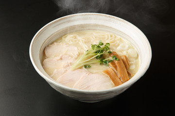 パイタンラーメン