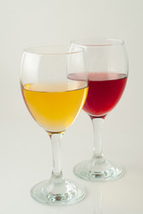 red and white wine glasses