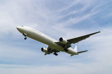 Fototapeta na wymiar Boeing 777-300