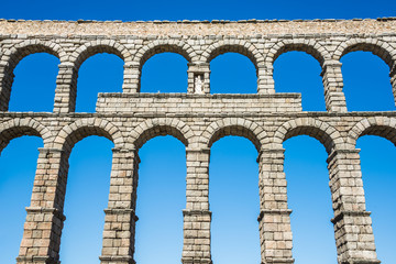 Fototapeta premium antique roman aqueduct in Segovia, Castilla y Leon, Spain 