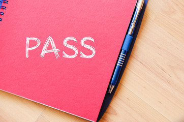 Pass text concept on notebook