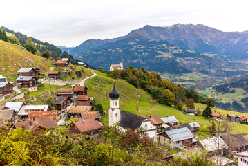 Fototapeta na wymiar Typical Swiss Alpine village