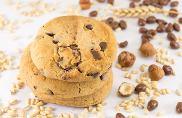 Chocolate chip cookies and hazelnuts