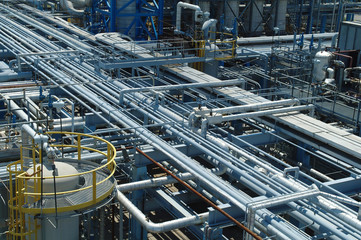 Chemical manufacturing plant construction