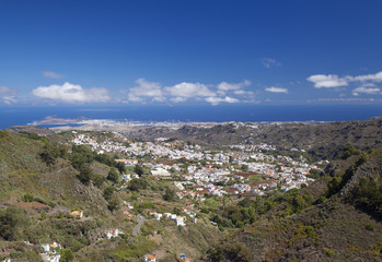 Fototapeta na wymiar Gran Canaria, hiking path Cruz de Tejeda - Teror