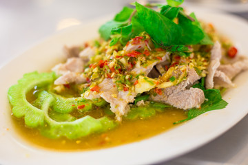 Boiled Pork with Lime Garlic and Chili Sauce (Moo Ma nao), Thai food
