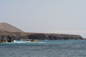 Falaise de pierre mer