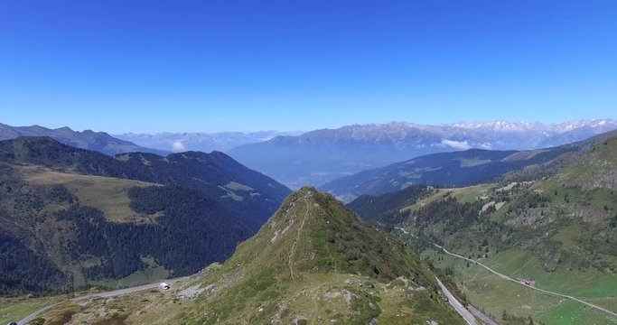 Veduta aerea sulla Valtellina - Passo San Marco