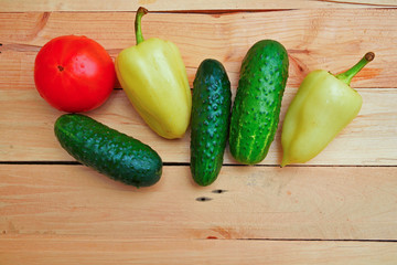 Composition with assorted raw organic vegetables