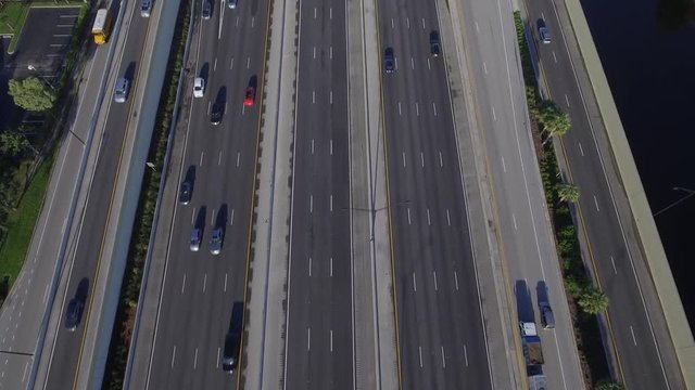 Aerial video of traffic on the 595 Fort Lauderdale