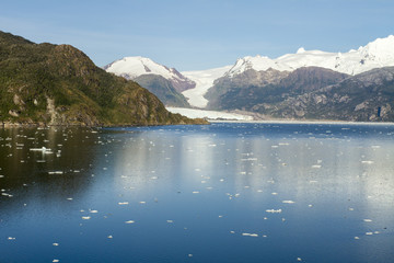 Obraz premium Chilean Fjords And Sarmiento Channel