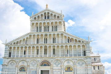 Fototapeta na wymiar Pisa Cathedral against Blue Sky