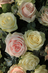 pink and white bridal bouquet