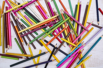 Цветные карандаши