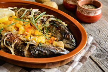Roasted mackerel with vegetable garnish