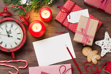 Fototapeta na wymiar Christmas greeting card and gift boxes