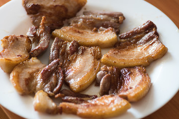 Fried streak of lean (fatback)