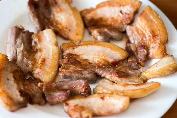 Fried streak of lean (fatback)