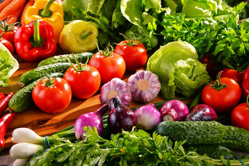 Composition with variety of fresh organic vegetables