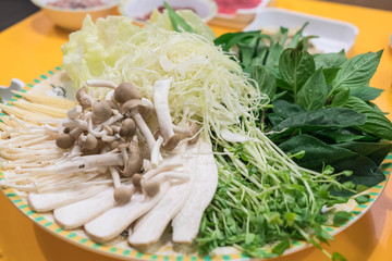 vegetable set for sukiyaki