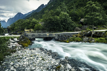 Fototapeta na wymiar River in mountains of Norway
