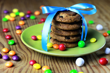 cookies with ribbon on plate