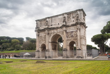 Fototapeta na wymiar Italia,Lazio,Roma, Arco di Costantino.