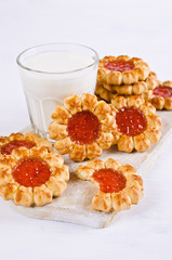 Shortbread with jam