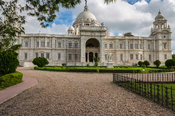 Obraz premium Historic Victoria Memorial architectural building and museum at Kolkata, India.