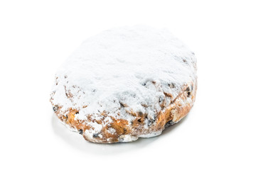 Stollen -Christstollen - Freisteller vor weißem Hintergrund