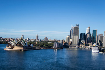 Naklejka premium CBD from the Sydney Harbour bridge