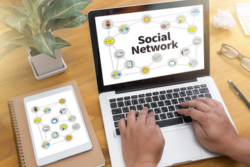 Social Network Connection Discussion ,Businessman use Social Net