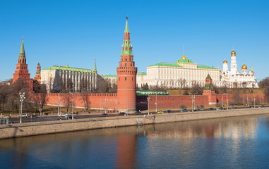 Obraz premium Kremlin embankment of the Moskva River in Moscow