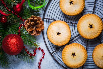 Traditional english minced pies for Christmas