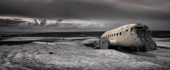 Flugzeugwrack in Island, Winter
