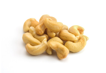 a pile of cashews