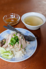 Hainanese chicken rice look tasty