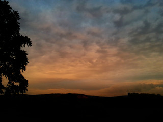 Zwischen Tag und Nacht