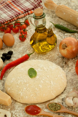 Ingredients for a vegetarian pizza
