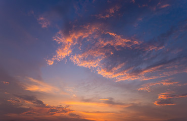 Obraz premium Dramatic colorful sunset and sunrise twilight sky background.