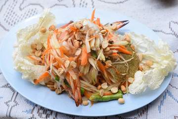 papaya salad with blue crab