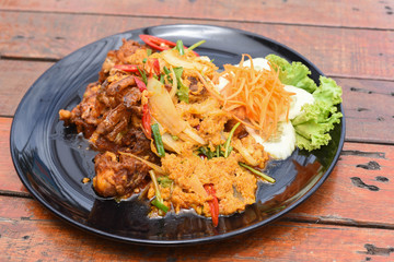 Stir-fried Soft-shelled Crab in Curry Powder
